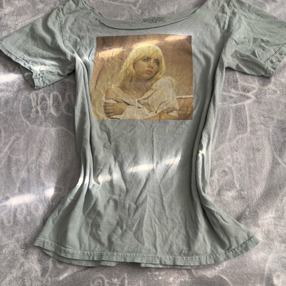 billie eilish HTE tee